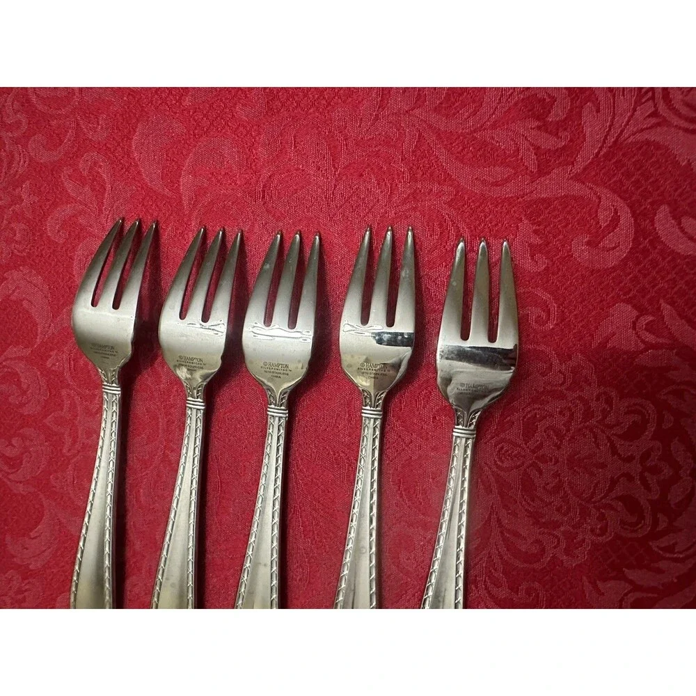 5 Hampton NOBILITY 3 Tine Salad Forks 7 1/8